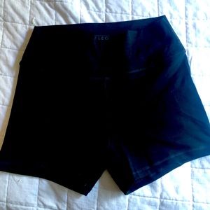 Fleo True High Contour 4" shorts